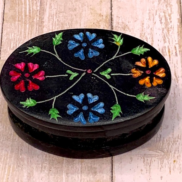 Floral Incense Holder - Picture 2 of 3